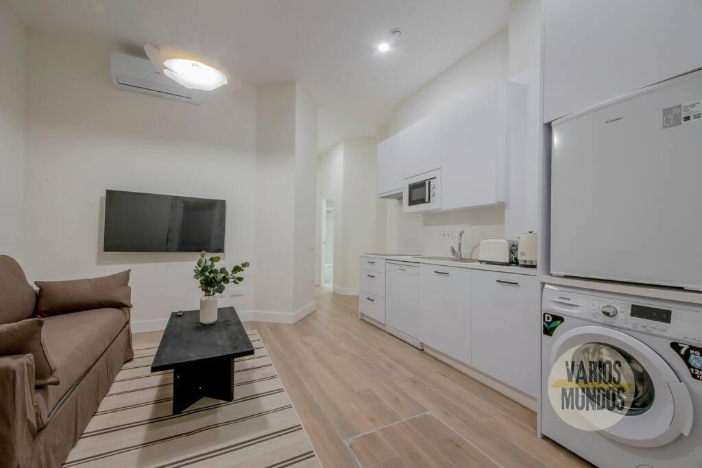 Cool Y Centrico Apt 6Px En Plena Plaza Del Carmen E2 Μαδρίτη Εξωτερικό φωτογραφία
