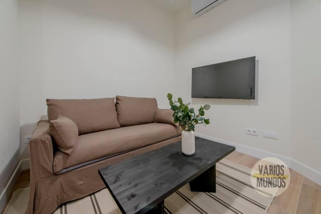 Cool Y Centrico Apt 6Px En Plena Plaza Del Carmen E2 Μαδρίτη Εξωτερικό φωτογραφία