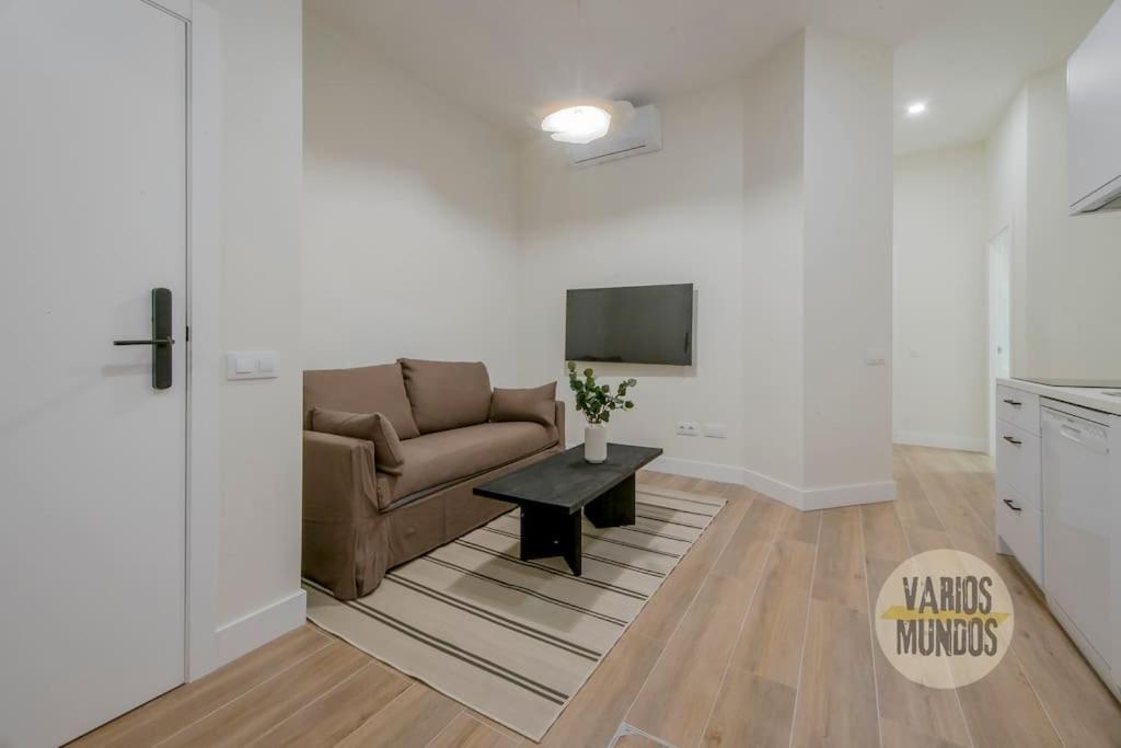 Cool Y Centrico Apt 6Px En Plena Plaza Del Carmen E2 Μαδρίτη Εξωτερικό φωτογραφία