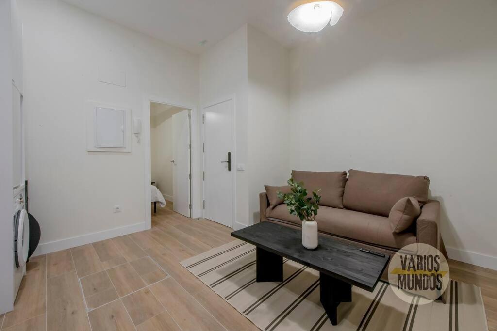 Cool Y Centrico Apt 6Px En Plena Plaza Del Carmen E2 Μαδρίτη Εξωτερικό φωτογραφία